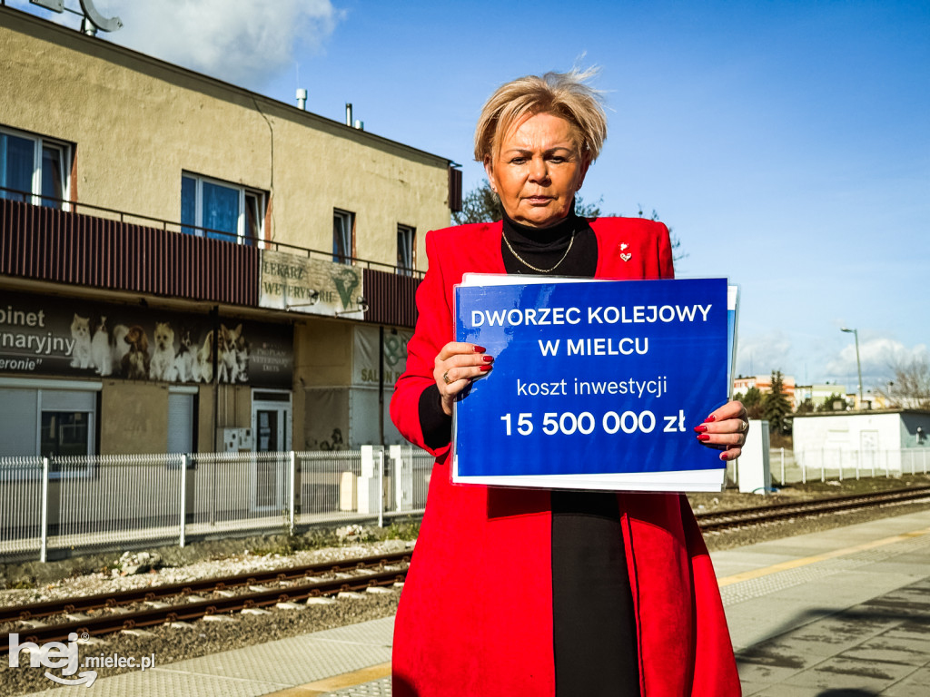 Kolejowa konferencja prasowa posłanki Skowrońskiej