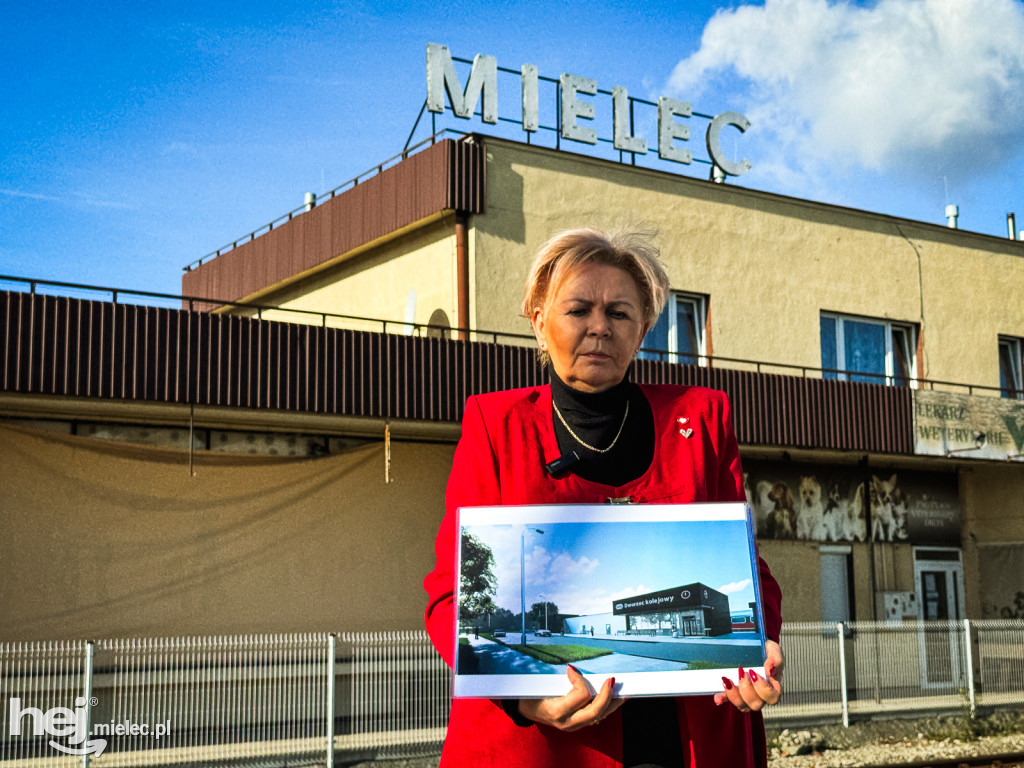 Kolejowa konferencja prasowa posłanki Skowrońskiej