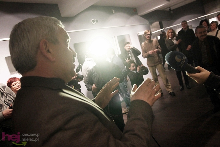 Agnieszka Ziobro i jej zbiór fotografii ?Pamięć uczuć? w Jadernówce