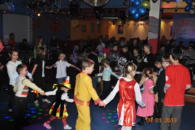 Zabawa choinkowa Osiedla Niepodległości