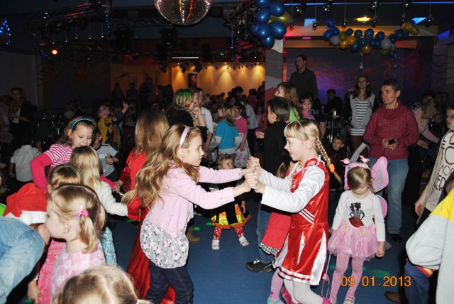 Zabawa choinkowa Osiedla Niepodległości