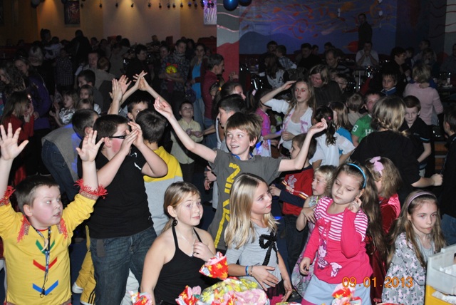 Zabawa choinkowa Osiedla Niepodległości