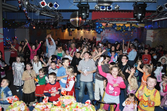 Zabawa choinkowa Osiedla Niepodległości