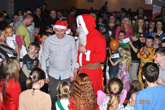 Zabawa choinkowa Osiedla Niepodległości