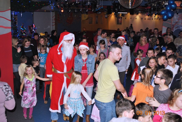 Zabawa choinkowa Osiedla Niepodległości