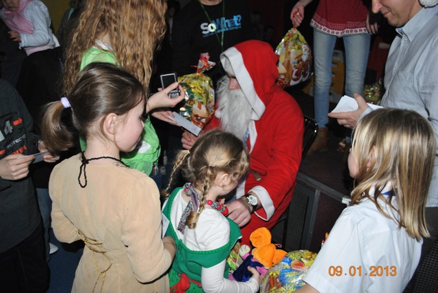 Zabawa choinkowa Osiedla Niepodległości