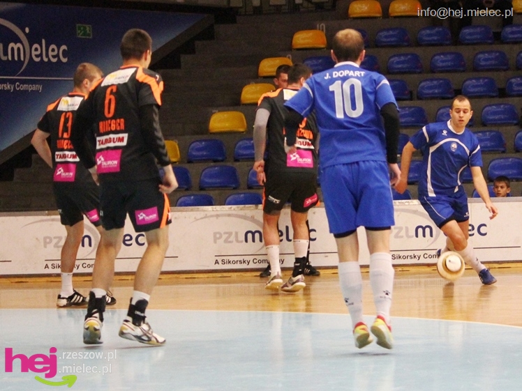 II Charytatywny Turniej Piłkarski Derby Mielca 2012 - część I