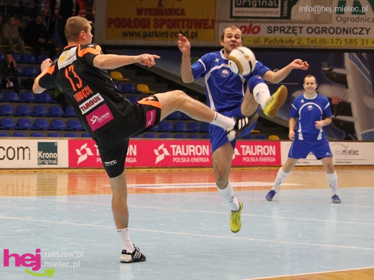 II Charytatywny Turniej Piłkarski Derby Mielca 2012 - część I