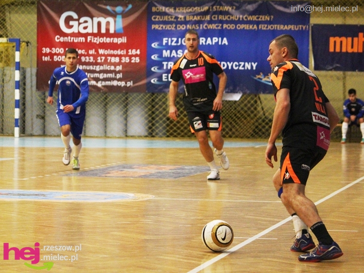 II Charytatywny Turniej Piłkarski Derby Mielca 2012 - część I