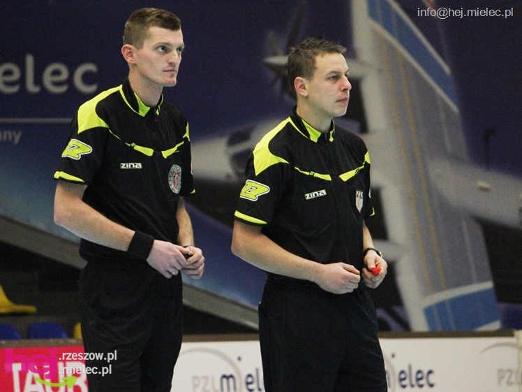 II Charytatywny Turniej Piłkarski Derby Mielca 2012 - część I