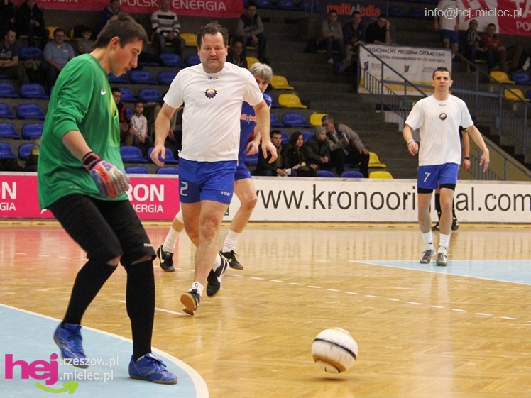 II Charytatywny Turniej Piłkarski Derby Mielca 2012 - część I