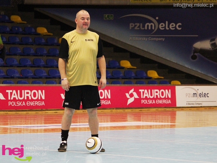 II Charytatywny Turniej Piłkarski Derby Mielca 2012 - część I