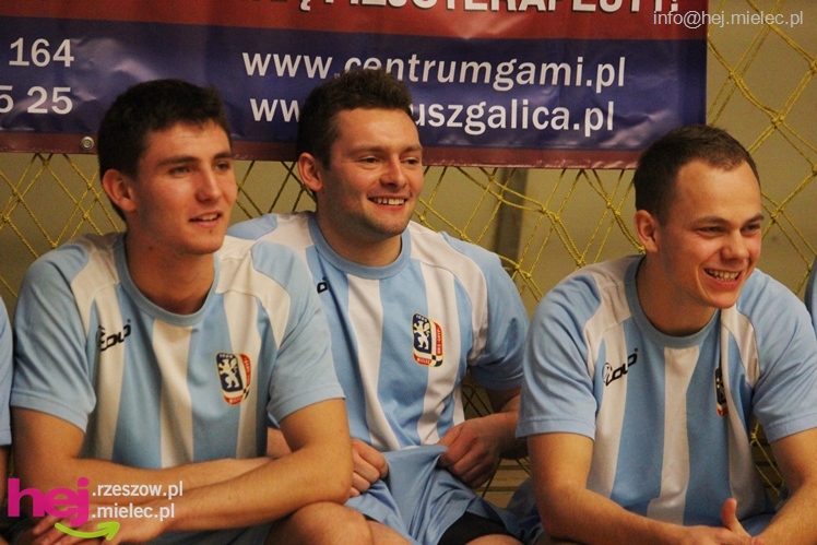 II Charytatywny Turniej Piłkarski Derby Mielca 2012 - część I