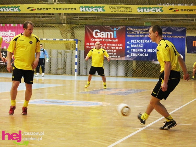 II Charytatywny Turniej Piłkarski Derby Mielca 2012 - część I