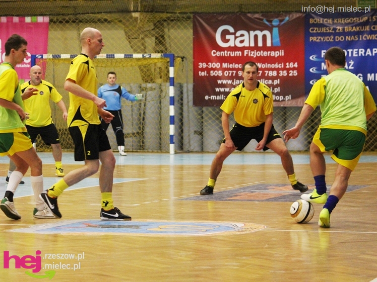 II Charytatywny Turniej Piłkarski Derby Mielca 2012 - część I