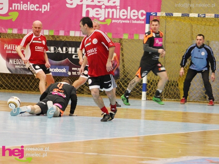 II Charytatywny Turniej Piłkarski Derby Mielca 2012 - część I