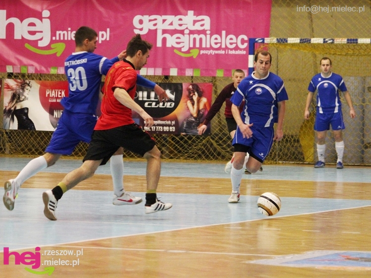 II Charytatywny Turniej Piłkarski Derby Mielca 2012 - część I