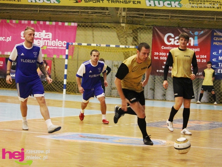 II Charytatywny Turniej Piłkarski Derby Mielca 2012 - część I