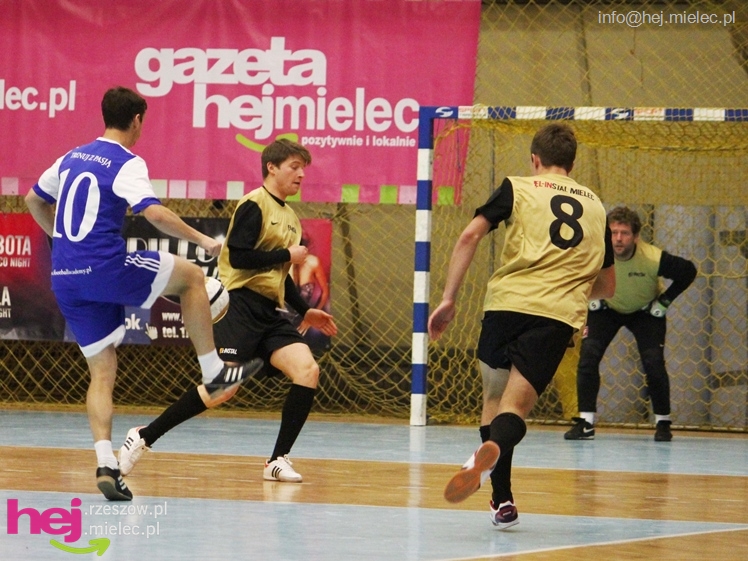 II Charytatywny Turniej Piłkarski Derby Mielca 2012 - część I