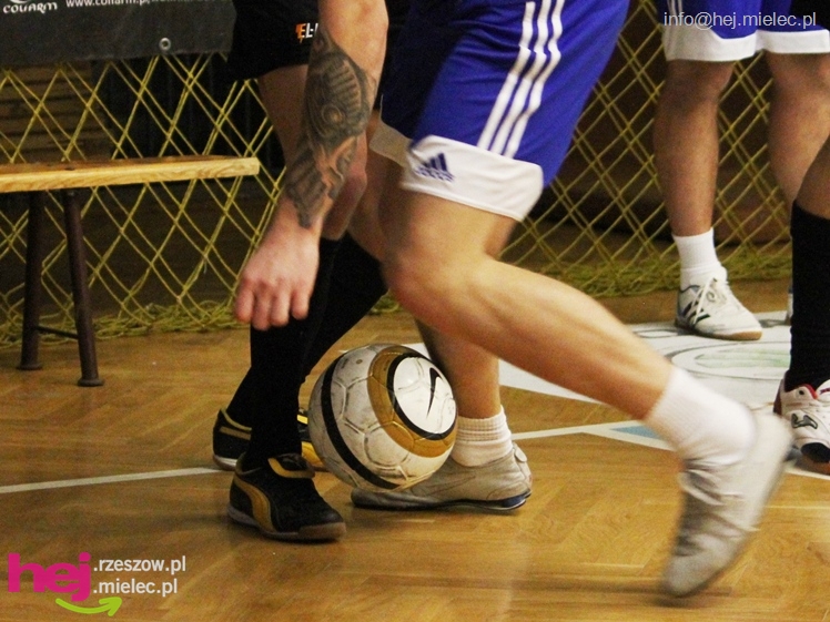 II Charytatywny Turniej Piłkarski Derby Mielca 2012 - część I