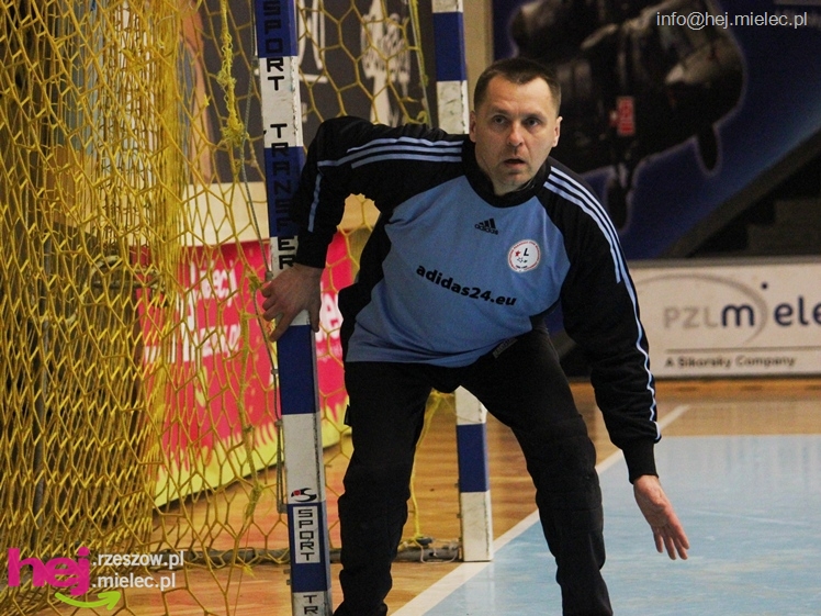 II Charytatywny Turniej Piłkarski Derby Mielca 2012 - część I