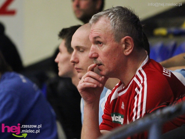 II Charytatywny Turniej Piłkarski Derby Mielca 2012 - część I