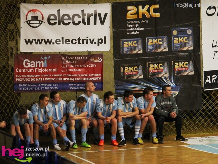 II Charytatywny Turniej Piłkarski Derby Mielca 2012 - część I