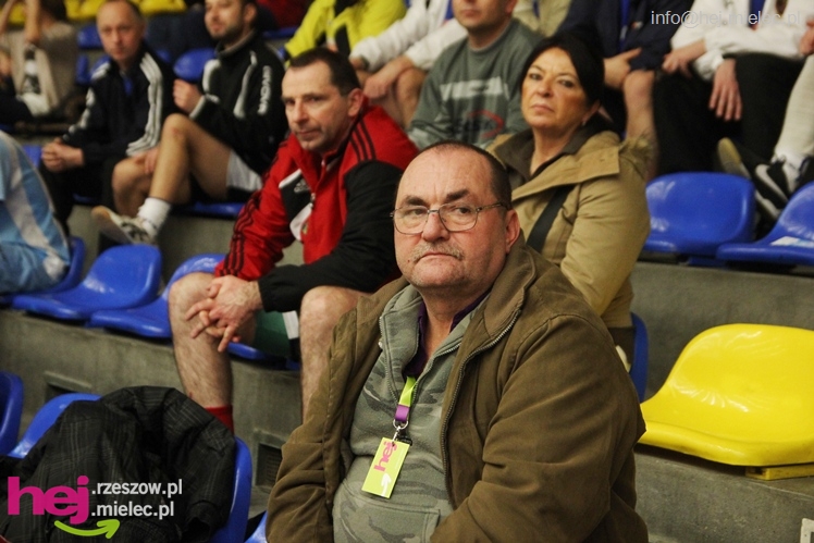 II Charytatywny Turniej Piłkarski Derby Mielca 2012 - część I