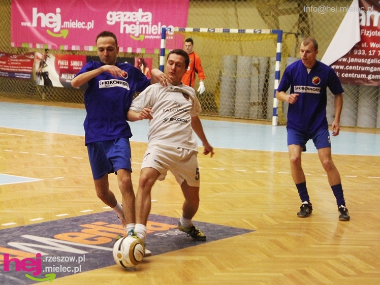 II Charytatywny Turniej Piłkarski Derby Mielca 2012 - część I