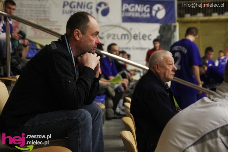 II Charytatywny Turniej Piłkarski Derby Mielca 2012 - część I