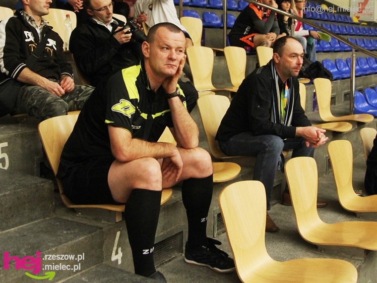 II Charytatywny Turniej Piłkarski Derby Mielca 2012 - część I