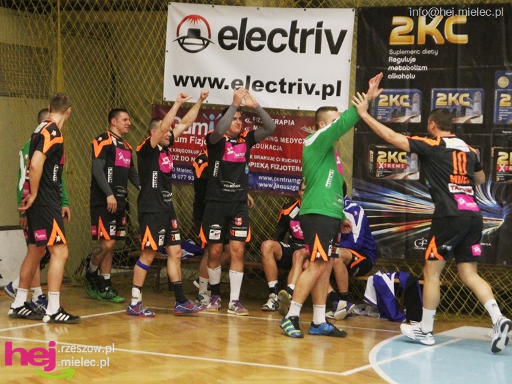 II Charytatywny Turniej Piłkarski Derby Mielca 2012 - część II