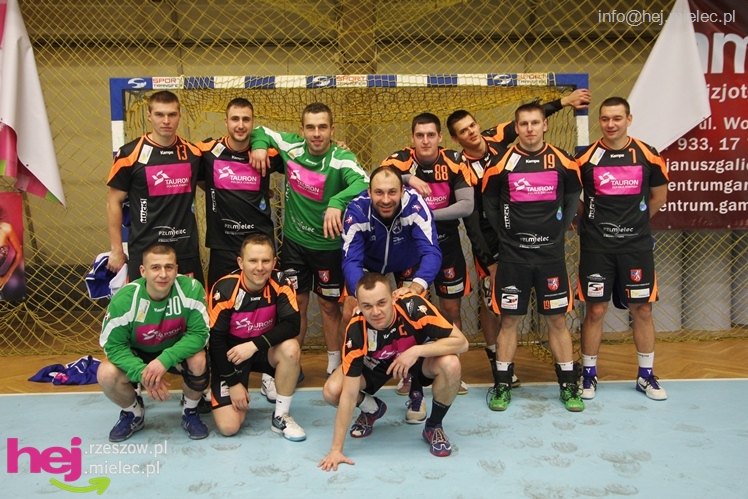 II Charytatywny Turniej Piłkarski Derby Mielca 2012 - część II