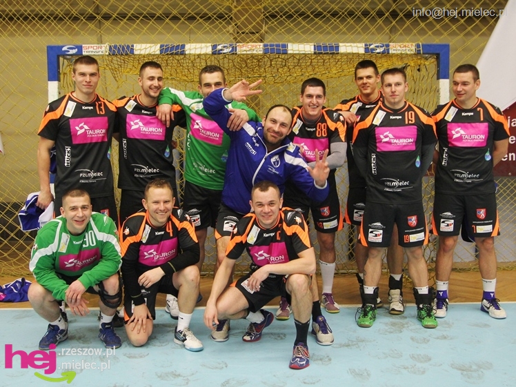 II Charytatywny Turniej Piłkarski Derby Mielca 2012 - część II