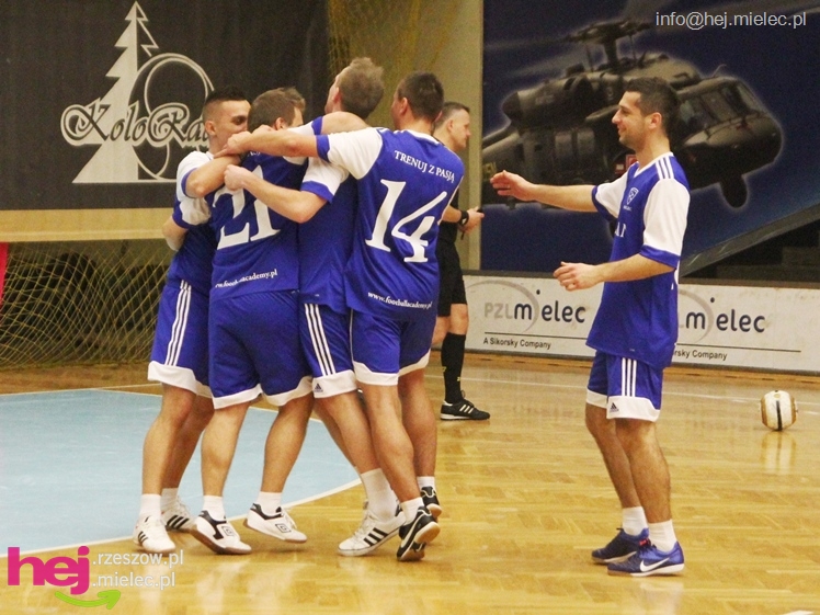 II Charytatywny Turniej Piłkarski Derby Mielca 2012 - część II