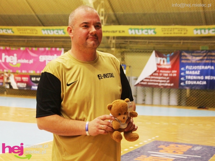 II Charytatywny Turniej Piłkarski Derby Mielca 2012 - część II