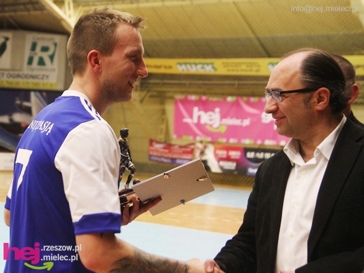 II Charytatywny Turniej Piłkarski Derby Mielca 2012 - część II