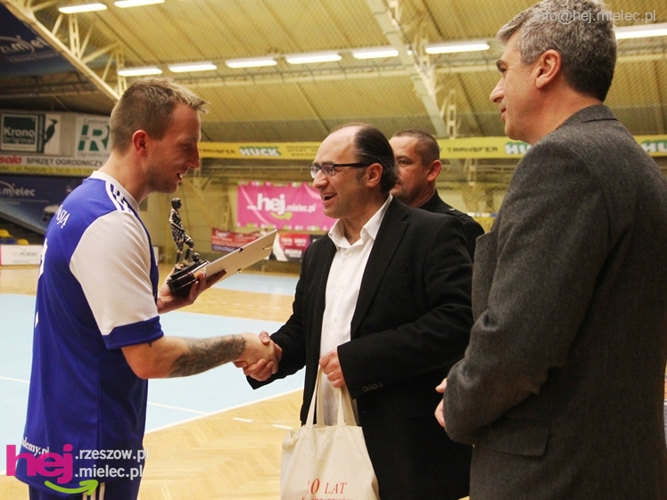 II Charytatywny Turniej Piłkarski Derby Mielca 2012 - część II