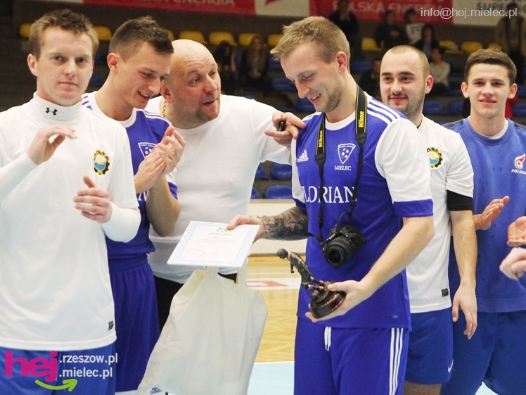 II Charytatywny Turniej Piłkarski Derby Mielca 2012 - część II