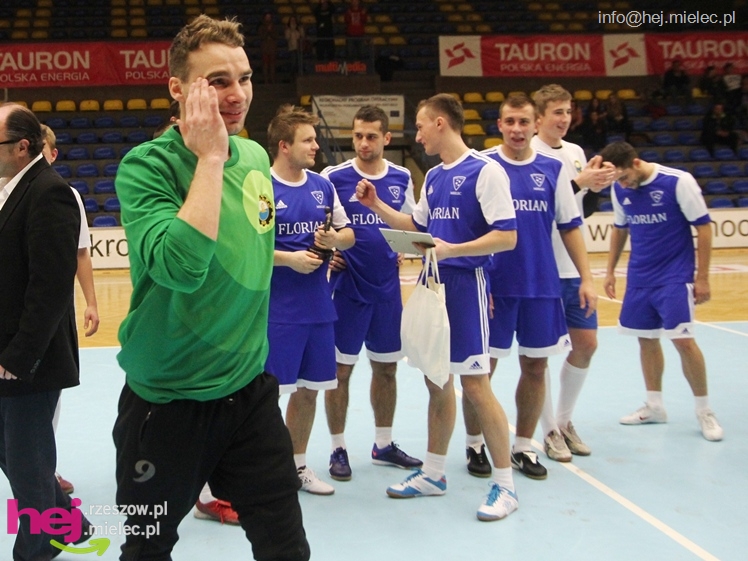 II Charytatywny Turniej Piłkarski Derby Mielca 2012 - część II