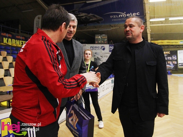 II Charytatywny Turniej Piłkarski Derby Mielca 2012 - część II