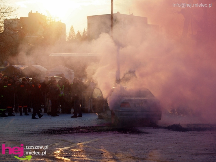 21. Finał Wielkiej Orkiestry Świątecznej Pomocy w Mielcu. Impreza finałowa - część 1