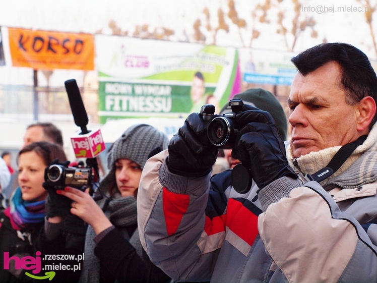 21. Finał Wielkiej Orkiestry Świątecznej Pomocy w Mielcu. Impreza finałowa - część 1