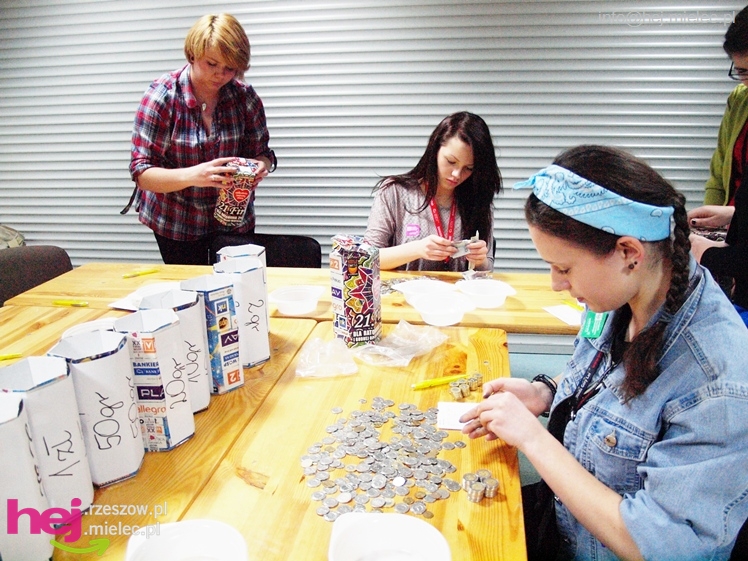 21. Finał Wielkiej Orkiestry Świątecznej Pomocy w Mielcu. Impreza finałowa - część 1