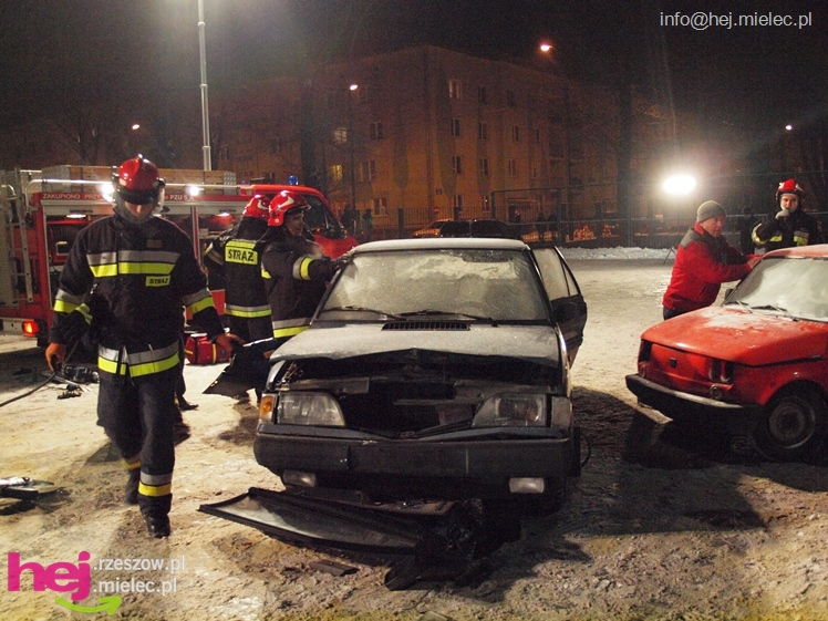 21. Finał Wielkiej Orkiestry Świątecznej Pomocy w Mielcu. Impreza finałowa - część 1