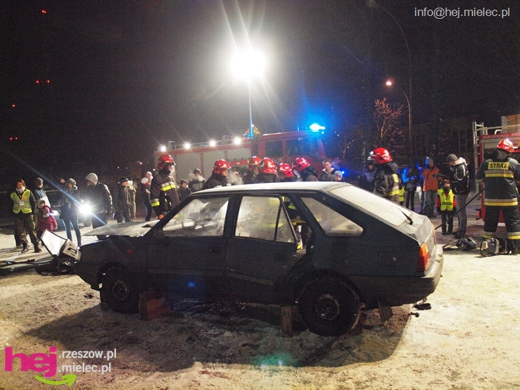 21. Finał Wielkiej Orkiestry Świątecznej Pomocy w Mielcu. Impreza finałowa - część 1