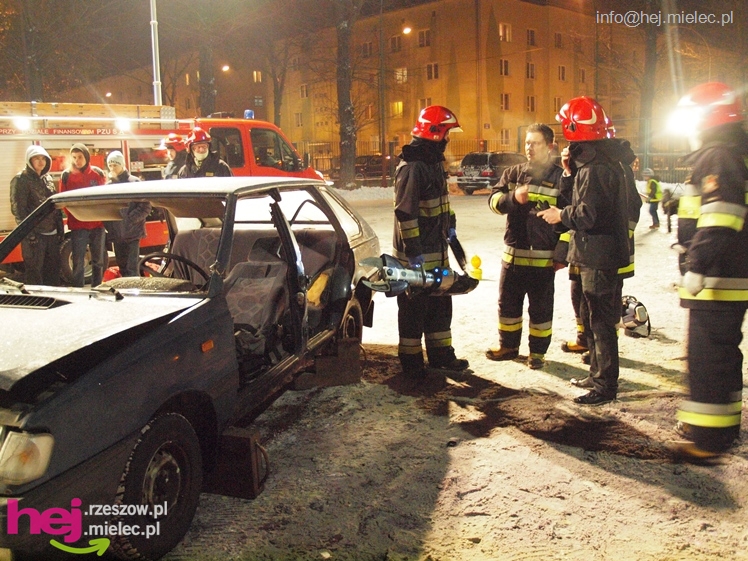 21. Finał Wielkiej Orkiestry Świątecznej Pomocy w Mielcu. Impreza finałowa - część 1