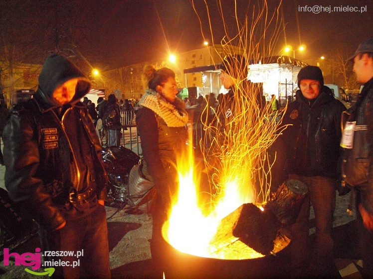 21. Finał Wielkiej Orkiestry Świątecznej Pomocy w Mielcu. Impreza finałowa - część 1