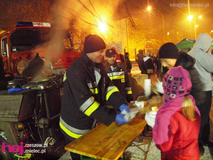 21. Finał Wielkiej Orkiestry Świątecznej Pomocy w Mielcu. Impreza finałowa - część 1