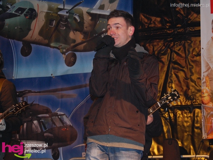 Debiut Radomyśla Wielkiego. Orkiestrowa impreza w Rynku, Światełko do Nieba